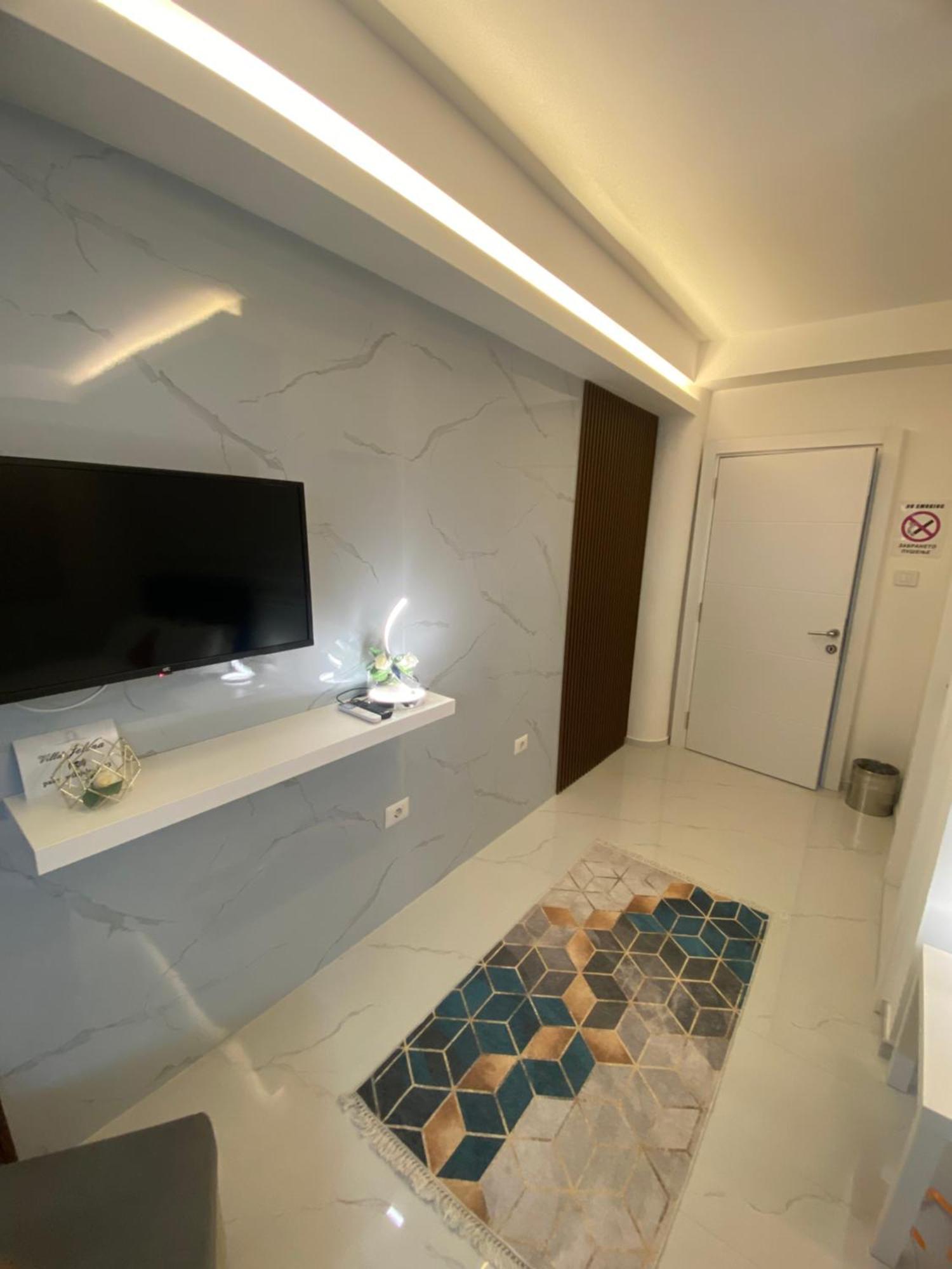 Villa Jelena เนโกทิโน ภายนอก รูปภาพ
