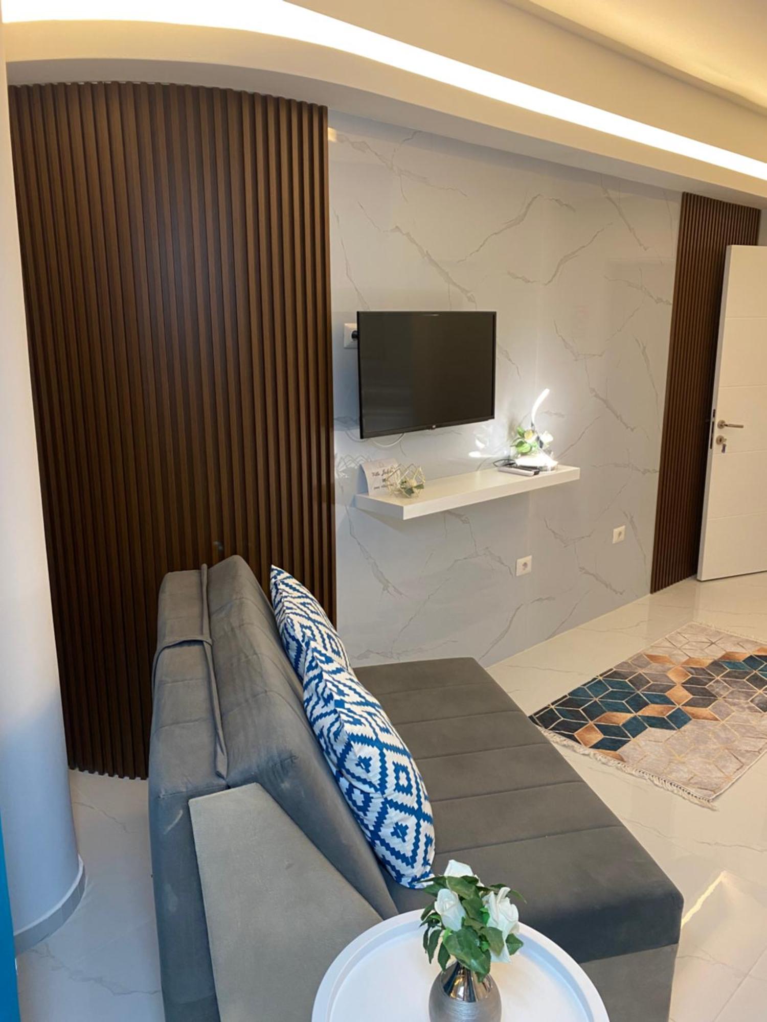 Villa Jelena เนโกทิโน ภายนอก รูปภาพ
